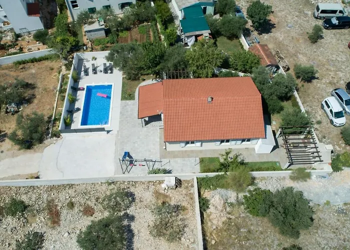 Divna Vodice-srima *