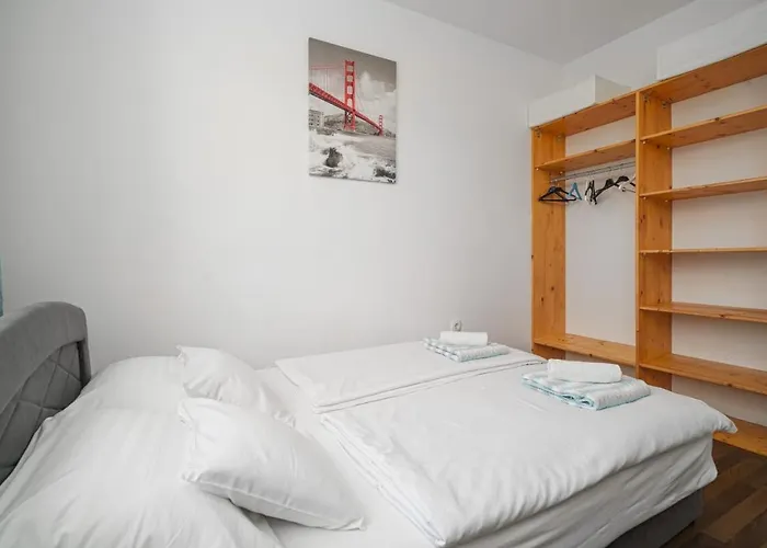 Divna Vodice-srima 스리마